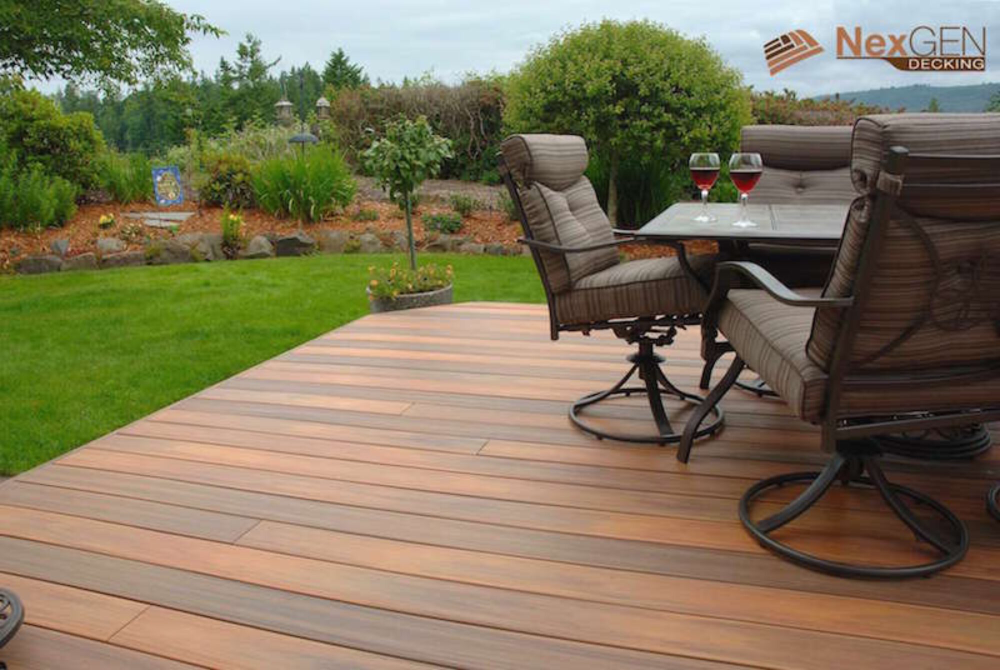 Outdoor Furniture to Complement Your New Decking