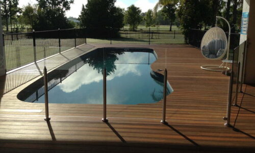 Composite Decking for Swimming Pool Surroundings