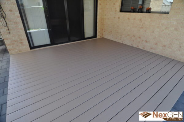 How to build a deck yourself: Snap together the decking subframe