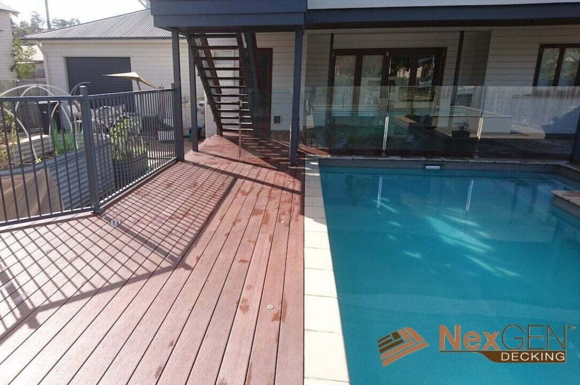 How to Select The Best Colours For Your Deck